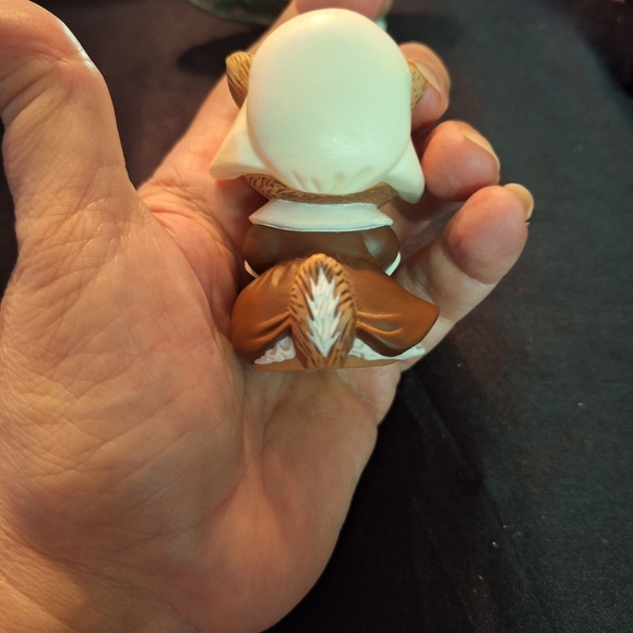 Vintage Hallmark salt pepper shakers Thanksgiving chipmunk pilgrims pair - Picture 6 of 12